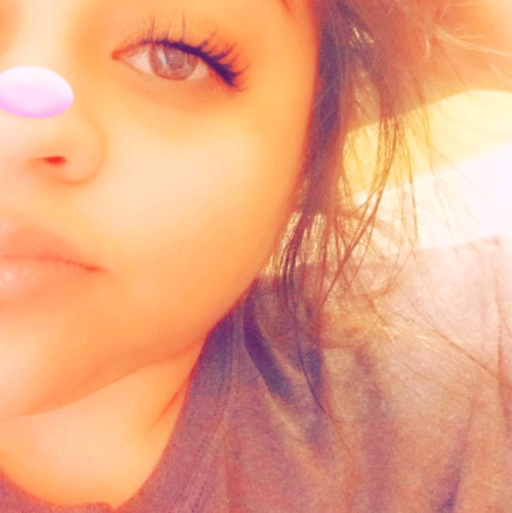 Meet your Posher, Stephanie